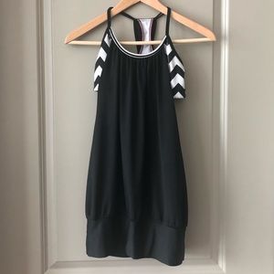 Like new! Lululemon black and white no limits tank